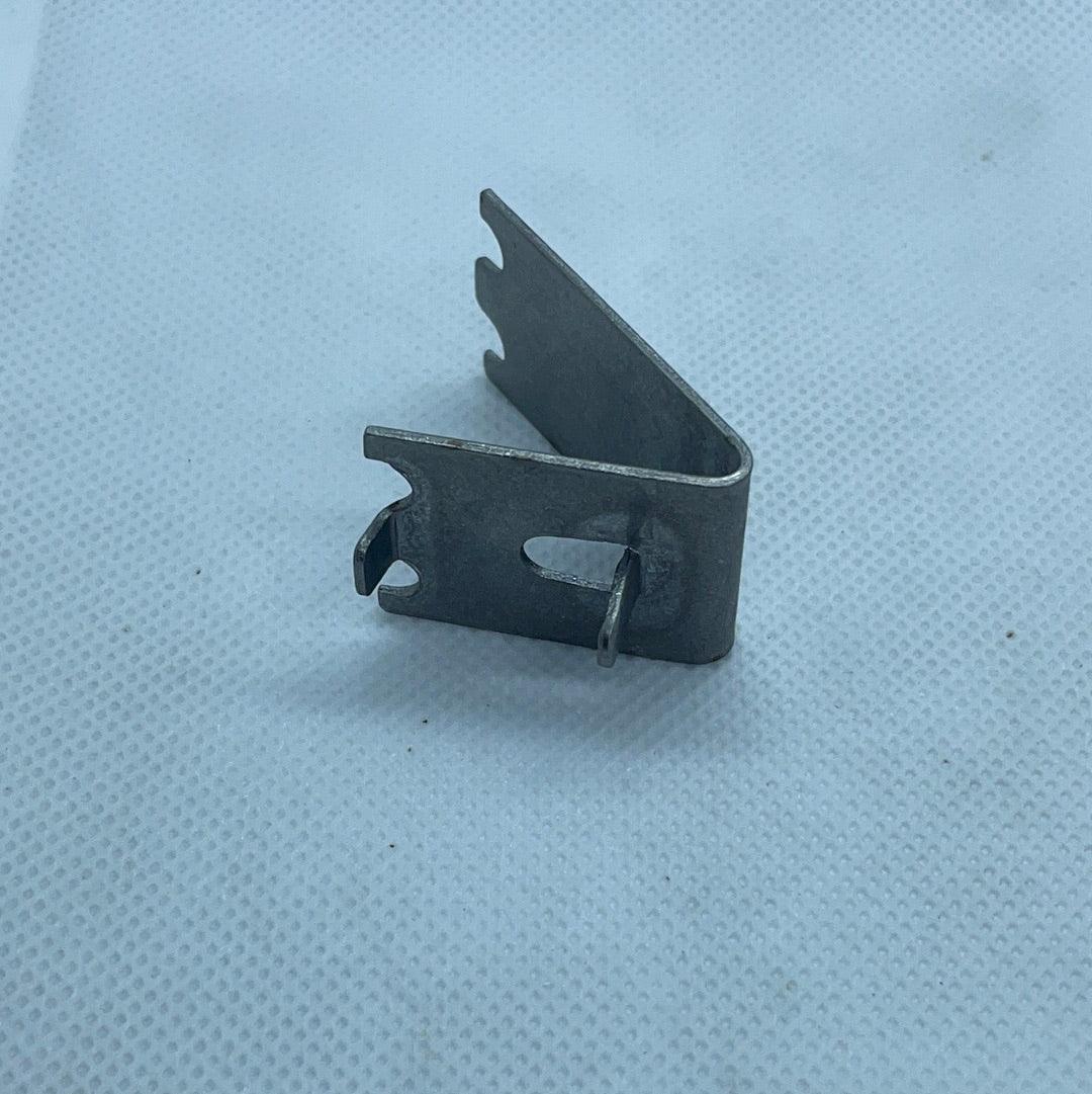 RXIN005 Clips for Shelf for CFD-1RR-HC / CFD-1FF-HC, CFD-2RR-HC, CFD-2FF-HC, G648BMF-HC, G1.2BM2F-HC, D648BMF-HC, D1.2BM2F-HC, SCL1-HC, SCL2-HC. 1 each (Needs 4 per shelf) - AMPTO