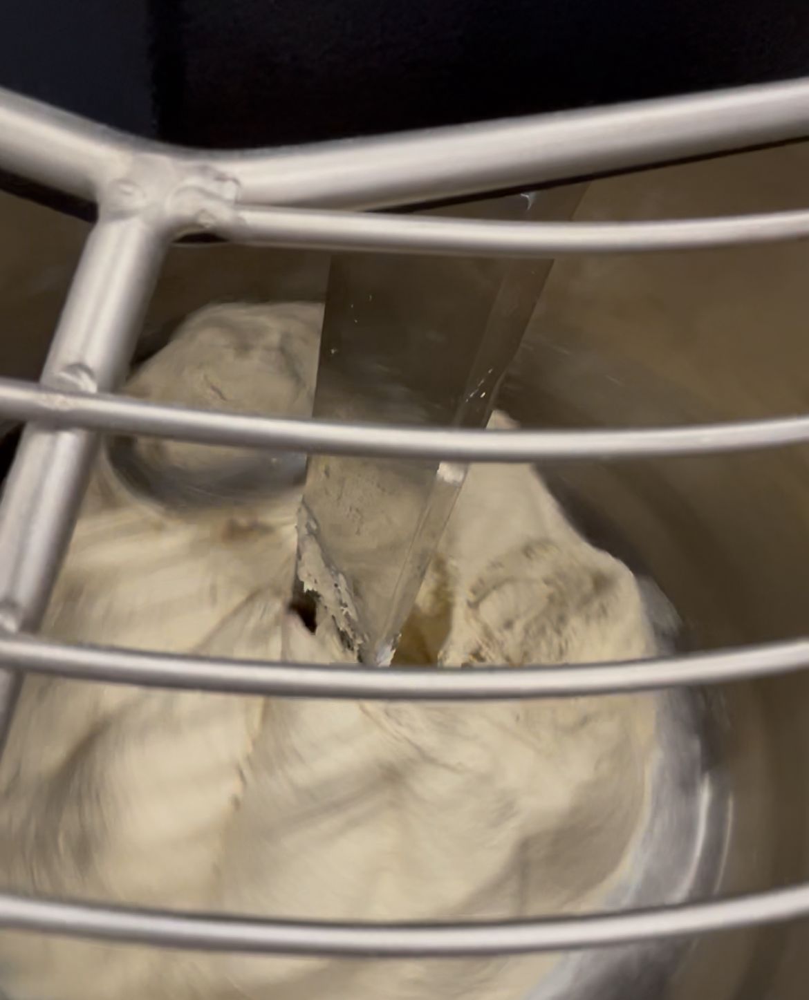 SP100 - Spiral Mixer 2 speeds 160-liter (169 Qt) capacity 220v/60hz/3p