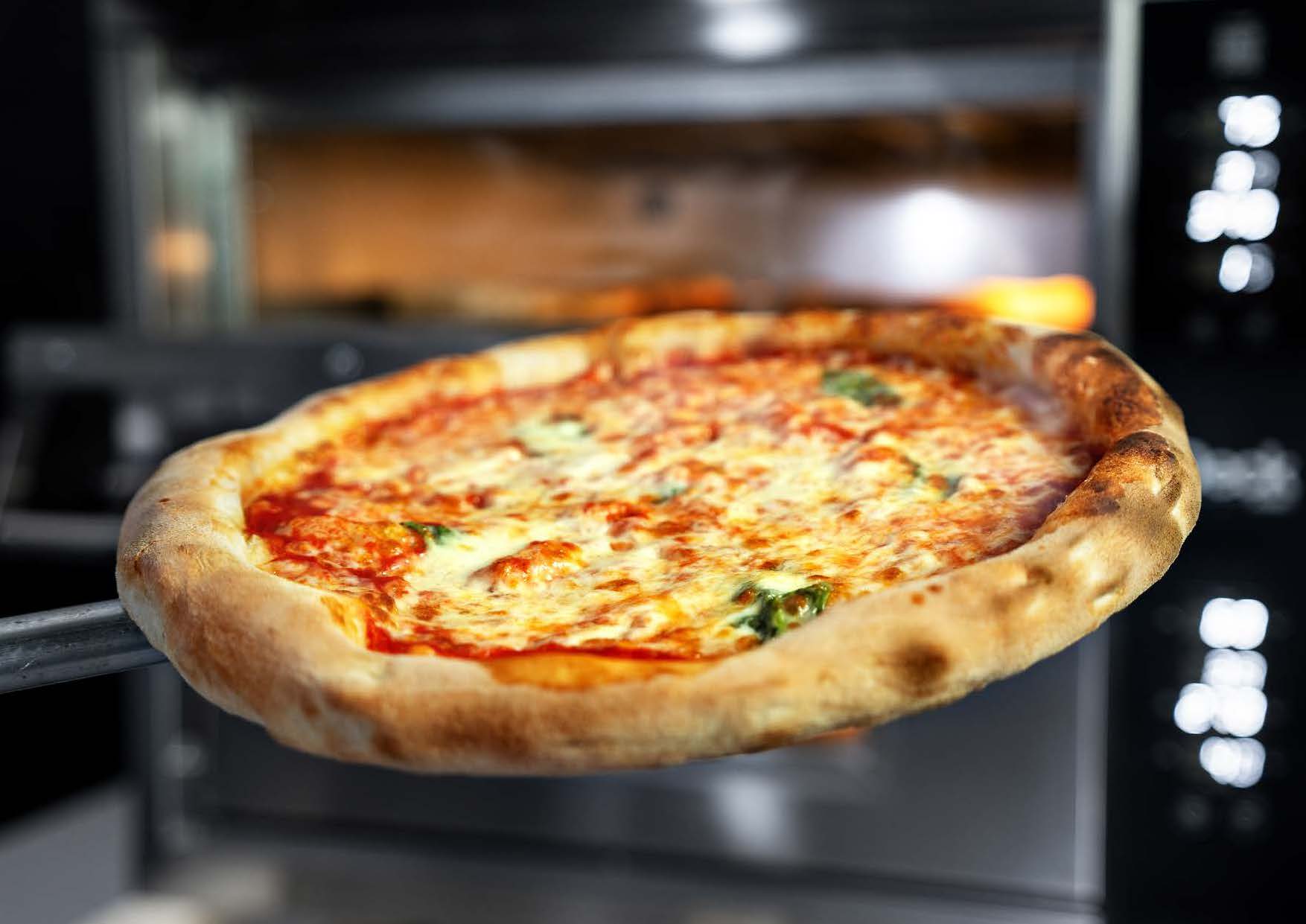 ID-M 105.65 iDeck electronic Control Electric Pizza Oven 41" x 25" chamber (Internal) . 1 Deck