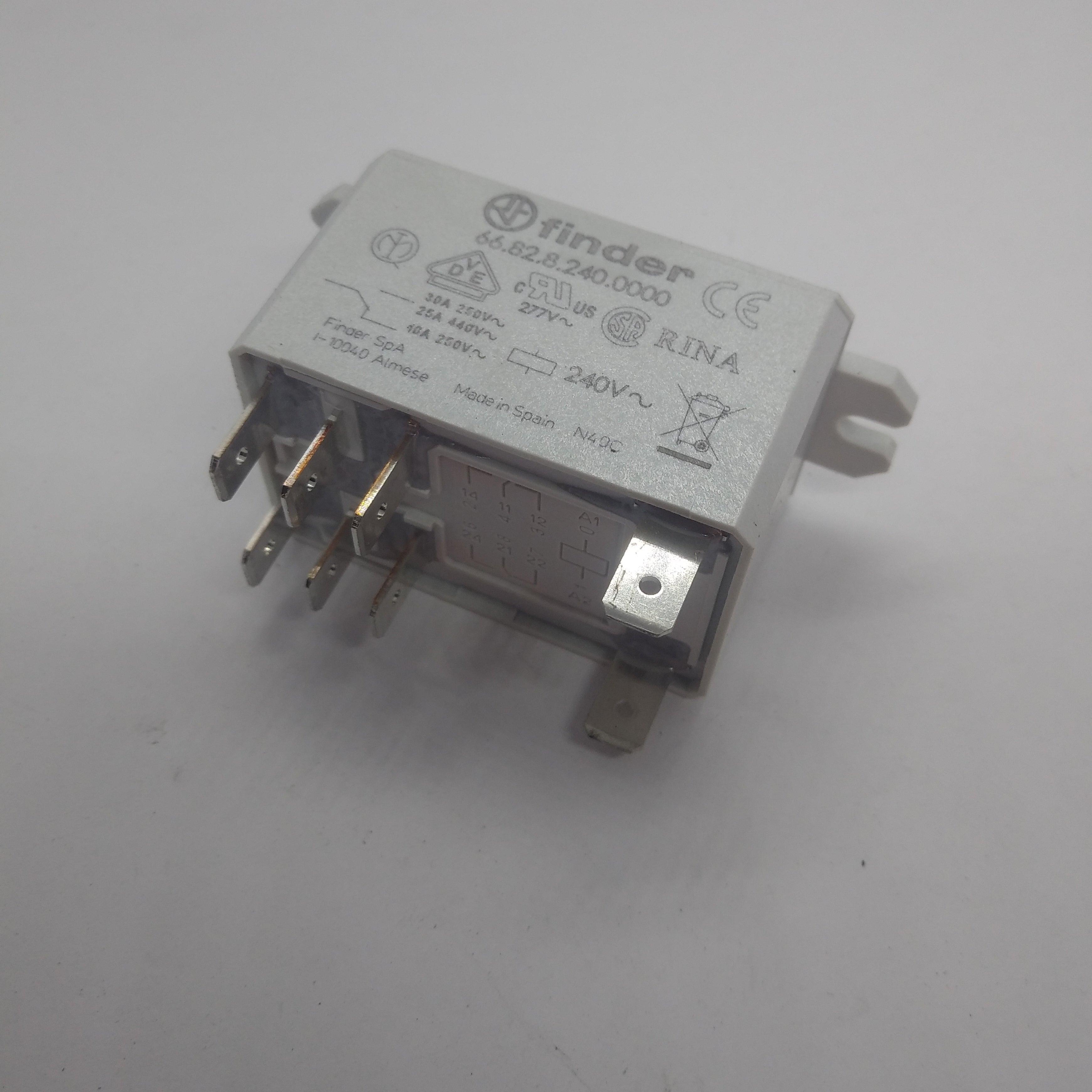 RBEZ038  Relay 30A 220V - AMPTO