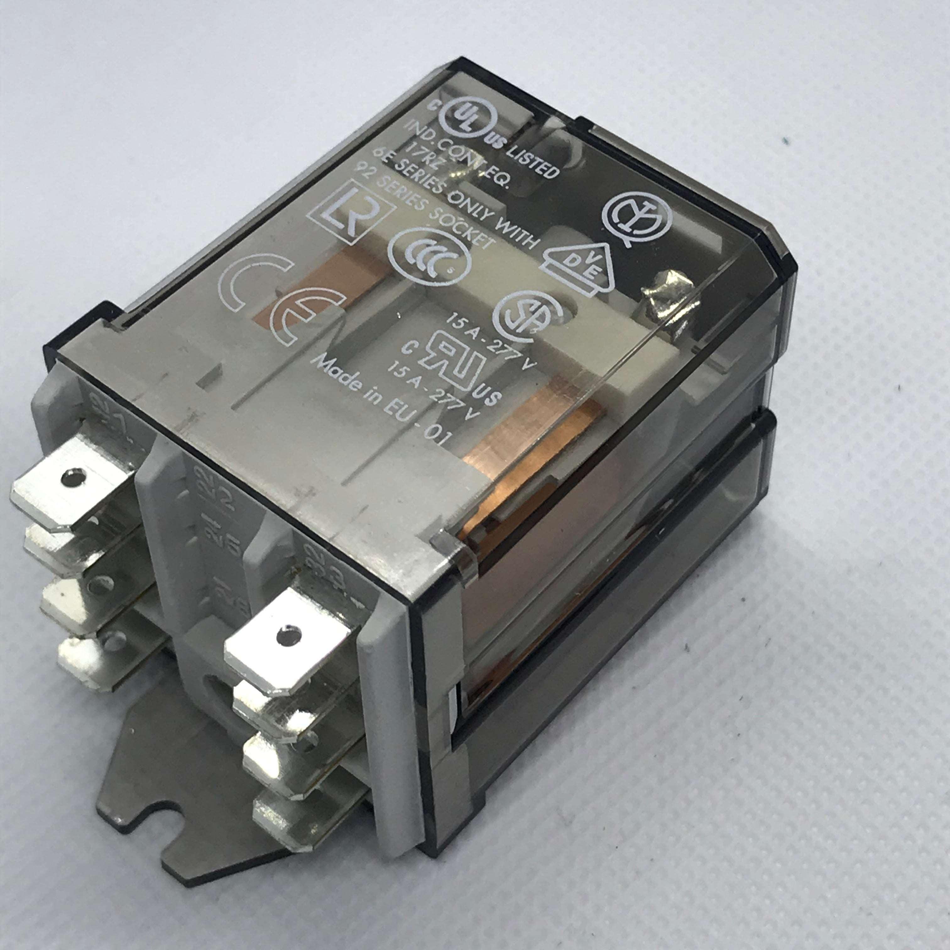 RBEZ147  Relay for BZ10 16A. 110V. 2 Contacts Faston (7635418)