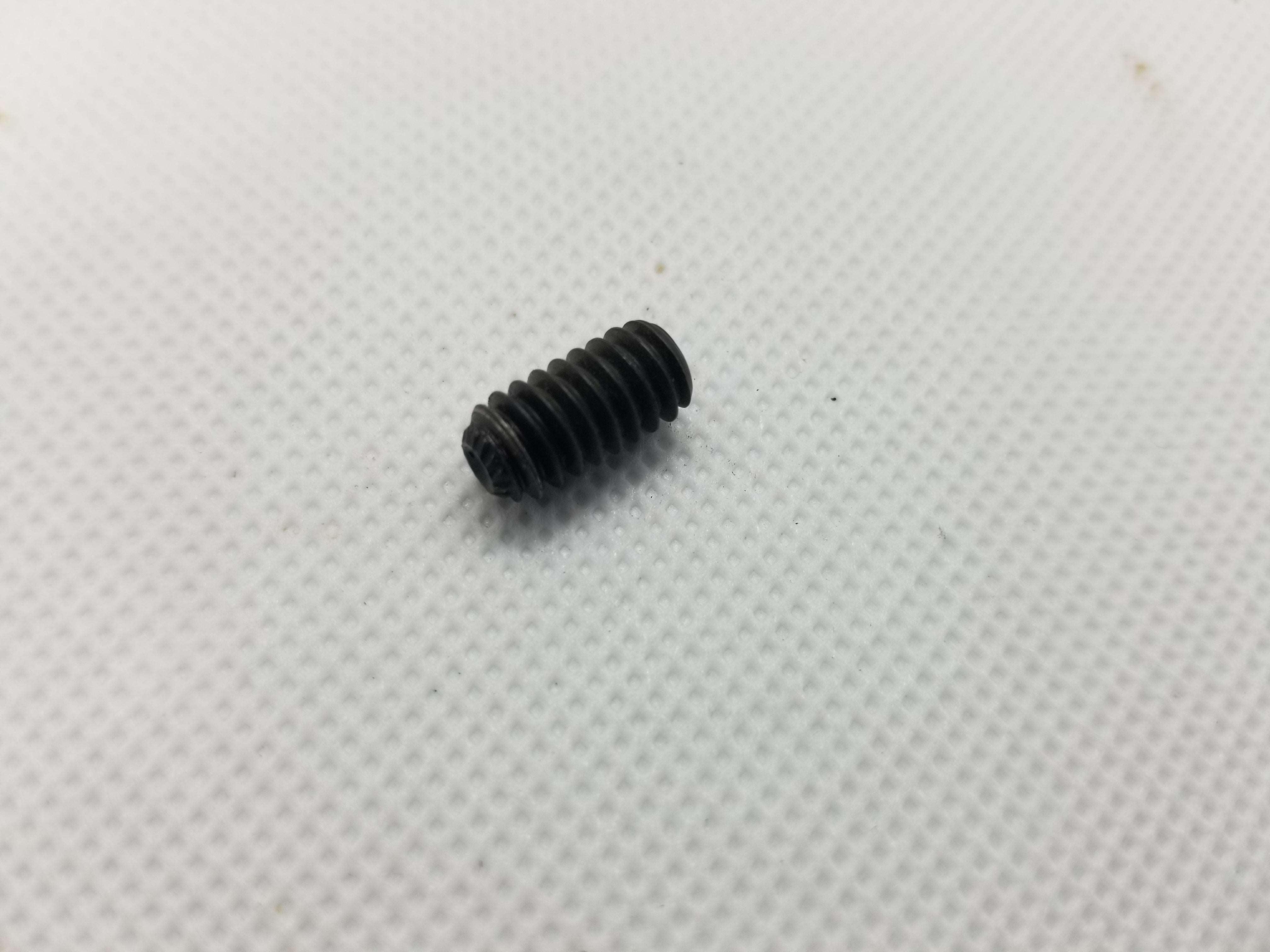 RCRO093  Screw for TI's blender Shaft. Part #534